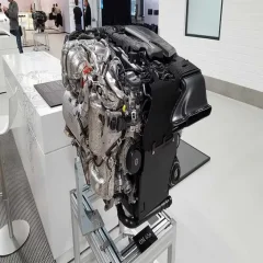 Двигатель Mercedes OM656