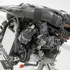 Двигатель Mercedes M264