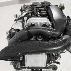 Двигатель Mercedes M256