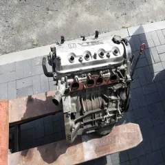 Двигатель F18B