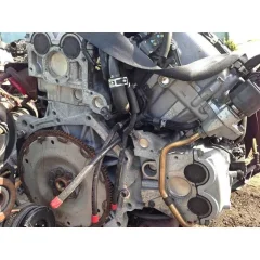 Двигатель Isuzu 6VD1