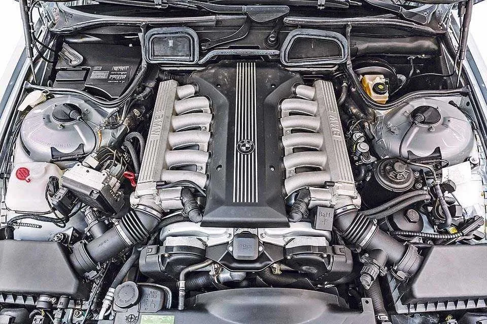 BMW M73