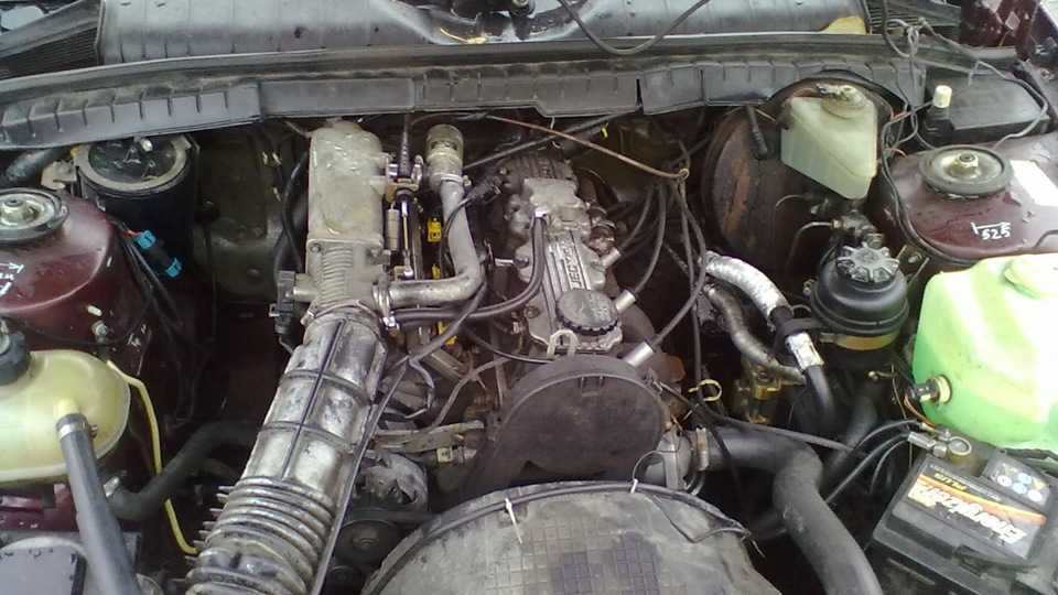 Двигатель C18NE