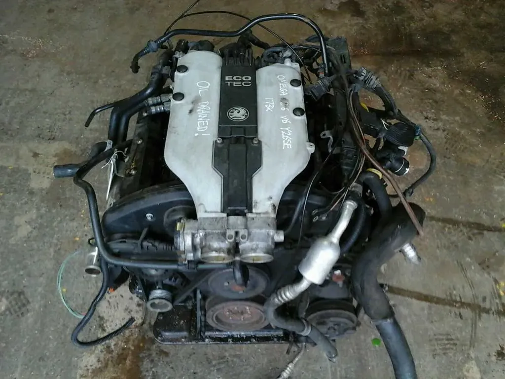 Двигатель Y26SE