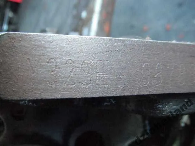 Двигатель Y32SE