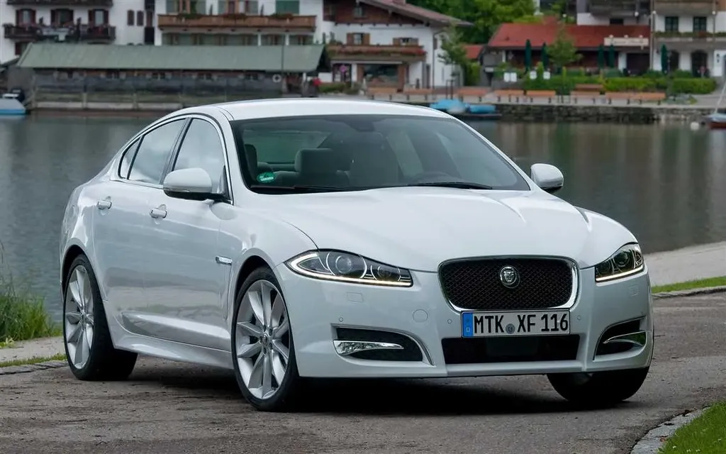 Jaguar AJD